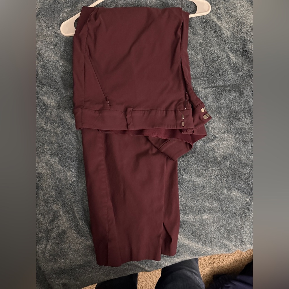 Lane Bryant darker red  pants   new without tag